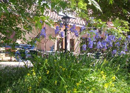 Auberge De Mandrin Dullin Ruang foto